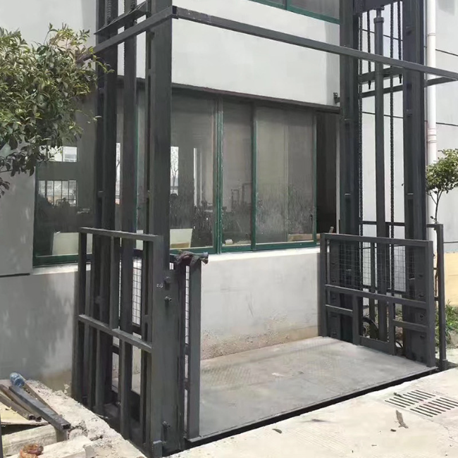 西华5吨室外升降货梯